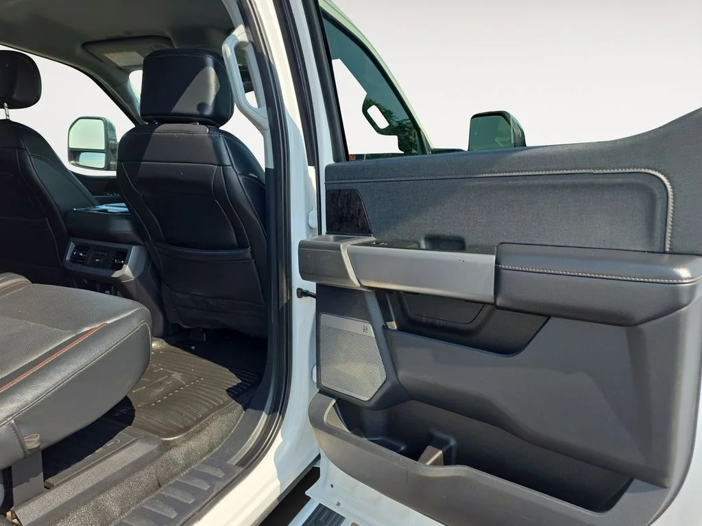 Used 2024 Oxford White Ford LARIAT image 13