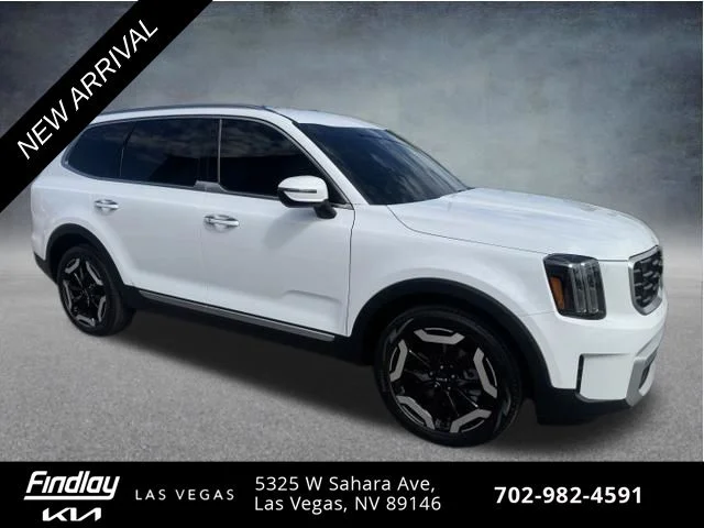 Certified Used 2024 White Kia S image 4