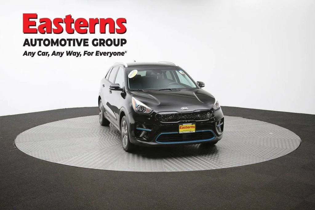 Used 2021 Black Kia EX image 49