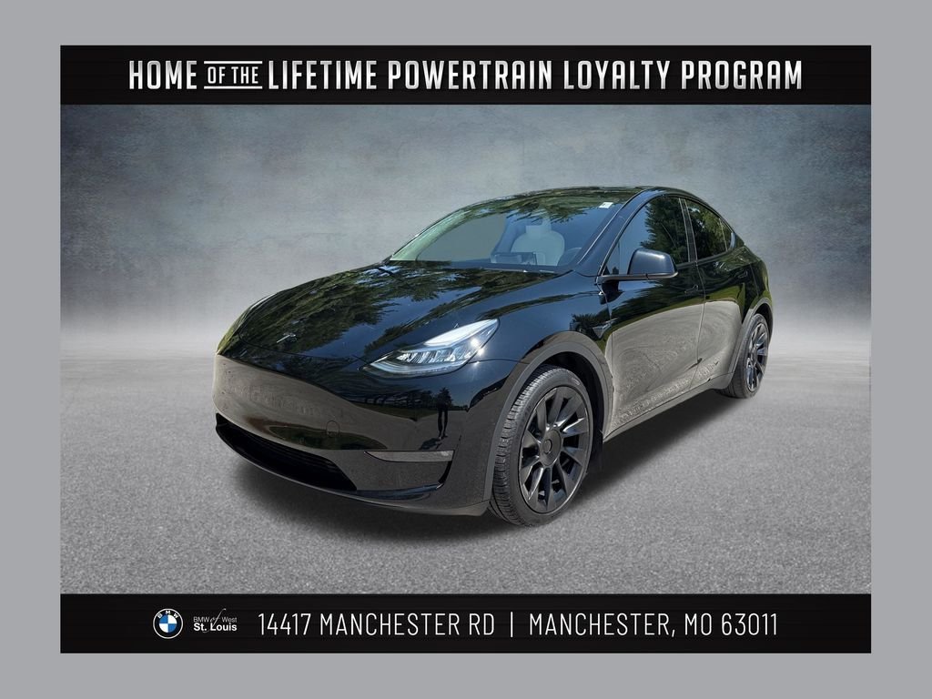 2022 Tesla Model Y Long Range Dual Motor All-Wheel Drive's photo