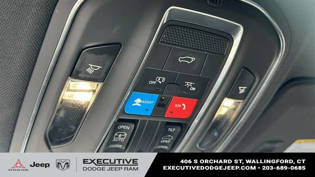 Used 2023 Black Jeep Altitude X image 20