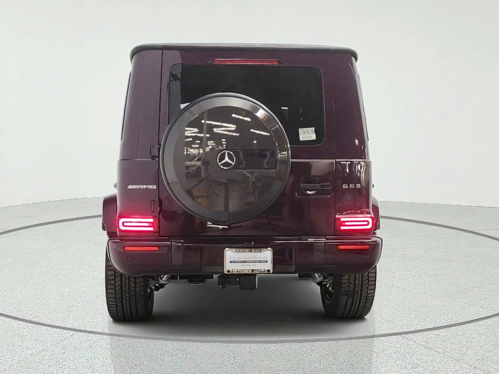 New 2027 MANUFAKTUR customer request glossy paint finish Mercedes-Benz AMG® G 63 SUV image 6
