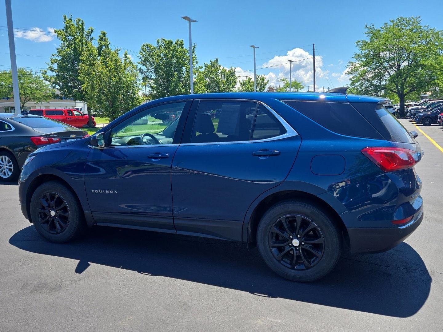 Used 2020 Pacific Blue Metallic Chevrolet LT image 4