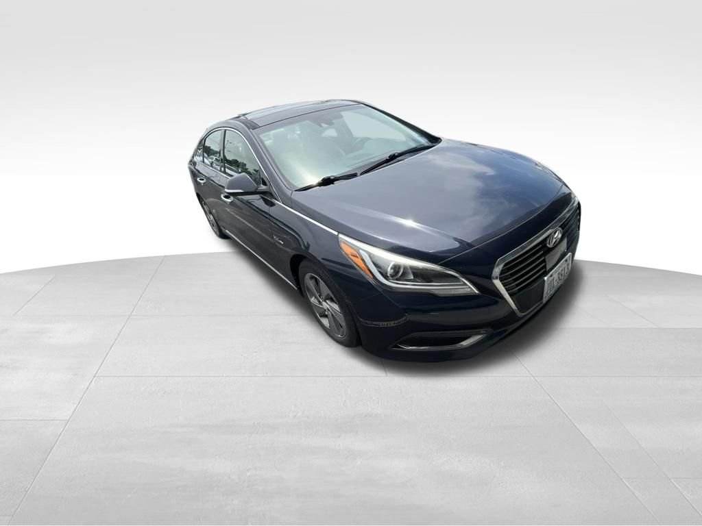 Used 2017 Blue Hyundai Limited image 18
