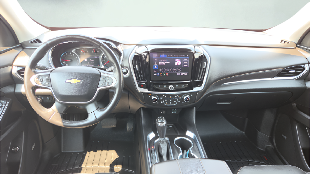 Used 2020 Beige Chevrolet Premier image 21