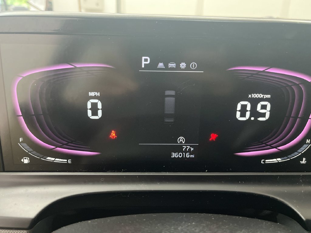 Used 2023 Silver Kia SX image 19