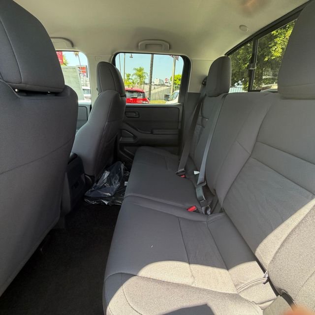 New 2026 Glacier White Nissan Crew Cab S image 32