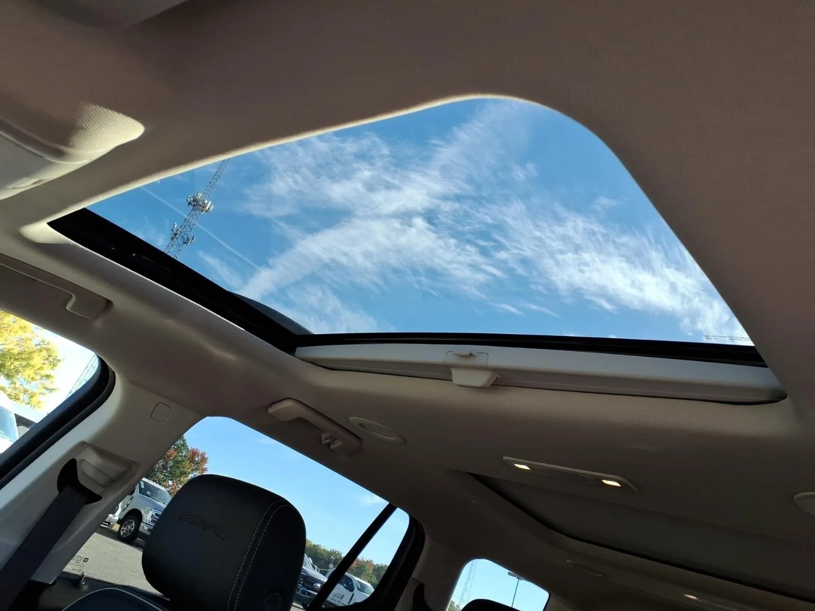 Used 2023 Summit White GMC Denali image 9