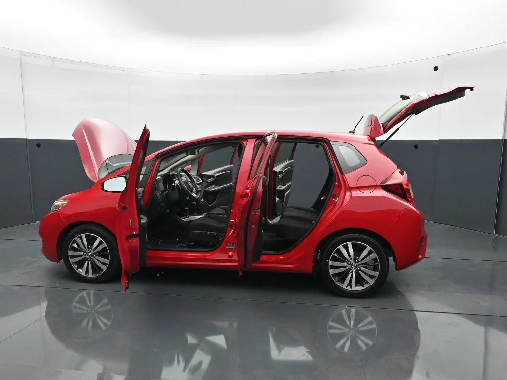 Used 2016  Honda 5D HATCHBACK EX AT image 28