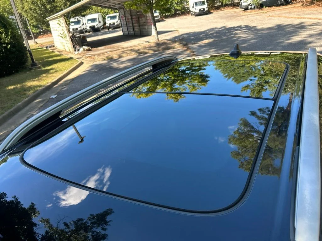 Used 2021  MINI Oxford Edition image 12