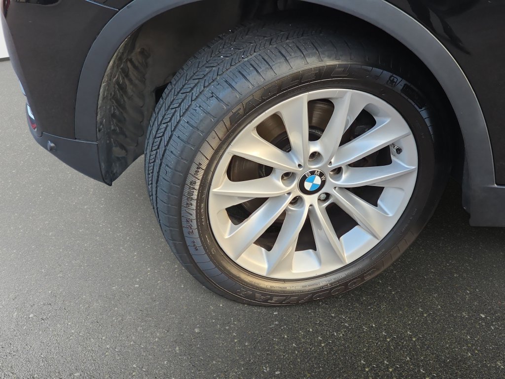 Used 2017 Black BMW xDrive28i image 35