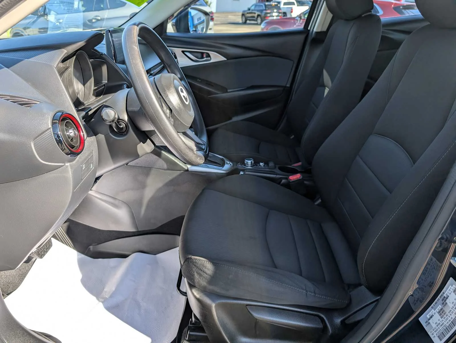 Used 2018 Deep Crystal Blue Mica Mazda Sport image 4
