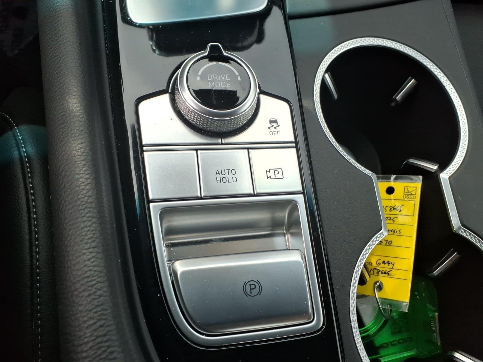 2025 GENESIS G70 Standard - Photo 29