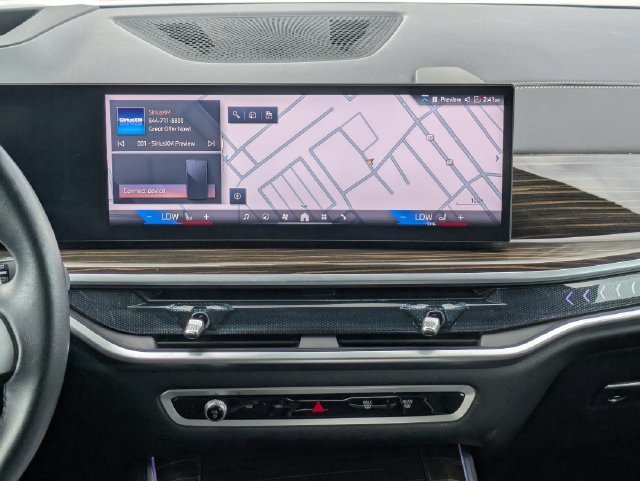 Used 2026 White BMW sDrive40i image 19