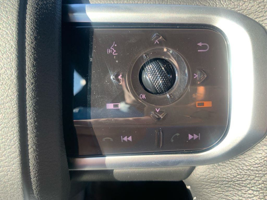 2025 Nissan Armada SL - Photo 28