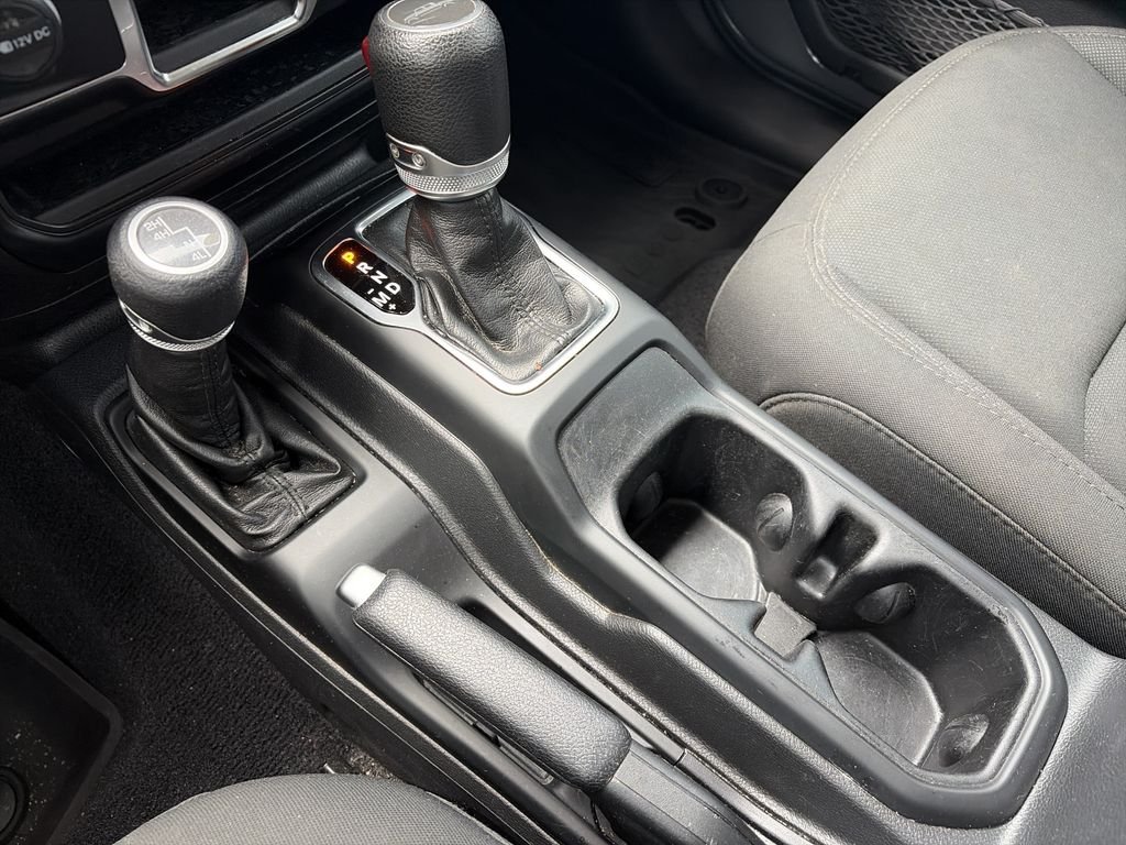 Used 2022 Gray Jeep Willys image 26