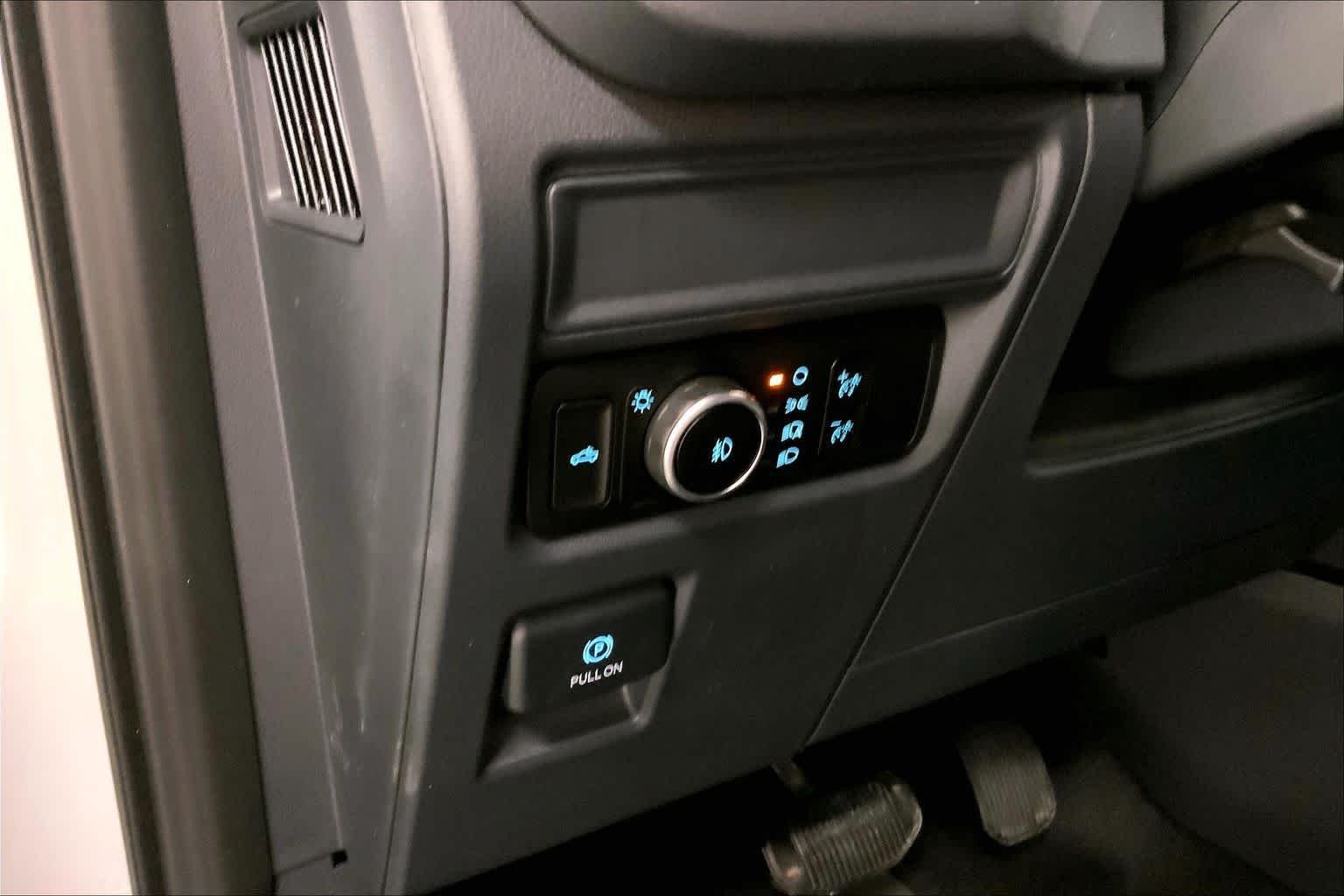 New 2026 Avalanche Ford XLT image 18