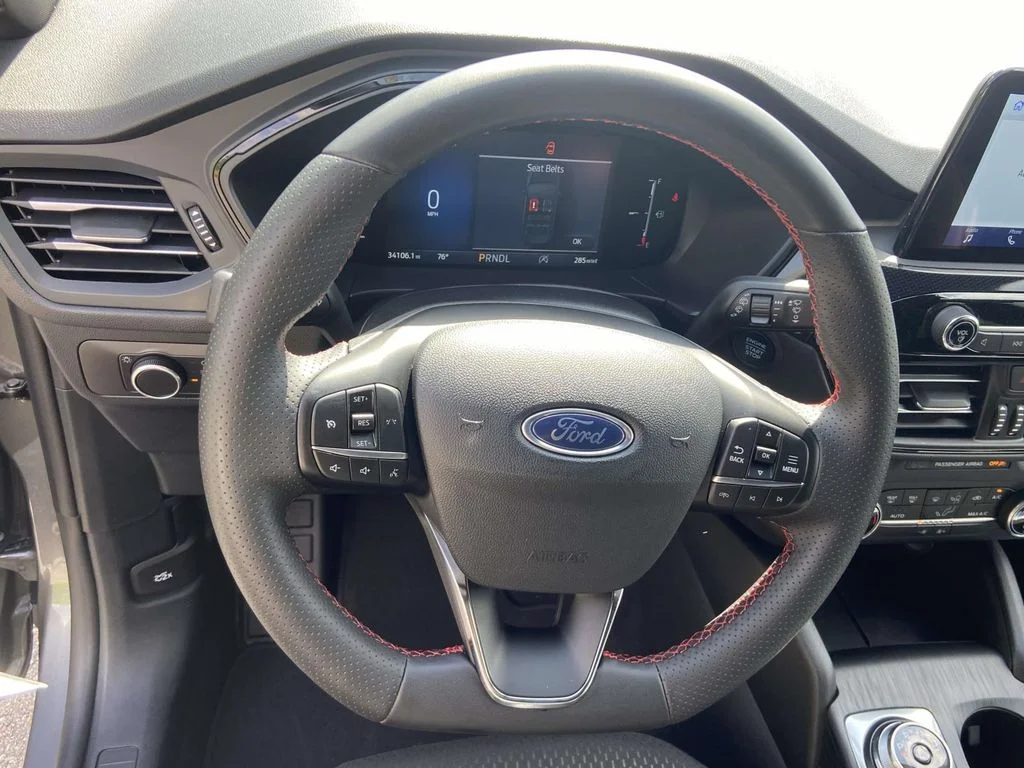 Used 2025 Carbonized Gray Metallic Ford ST-Line image 16