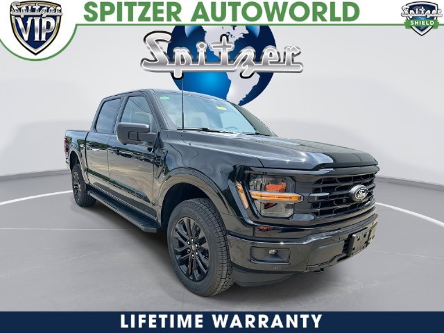 New 2026 Agate Black Metallic Ford XLT image 1