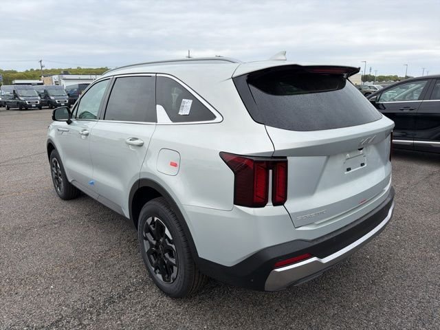 New 2026 Ivory Silver Kia S image 5