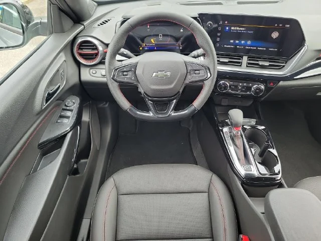 2026 Chevrolet Trax RS - Photo 15