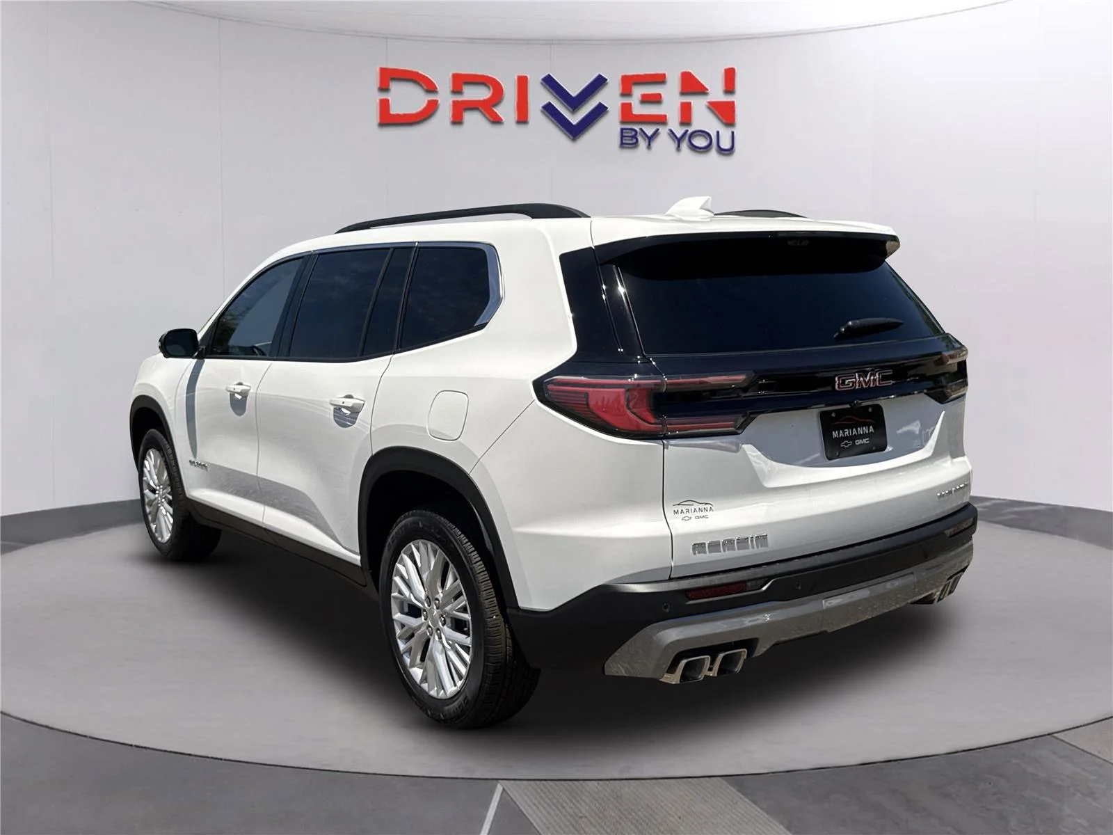 New 2026 Summit White GMC Elevation image 6