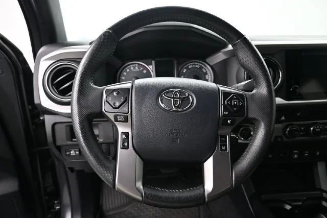 Used 2018 Magnetic Gray Metallic Toyota SR5 image 13