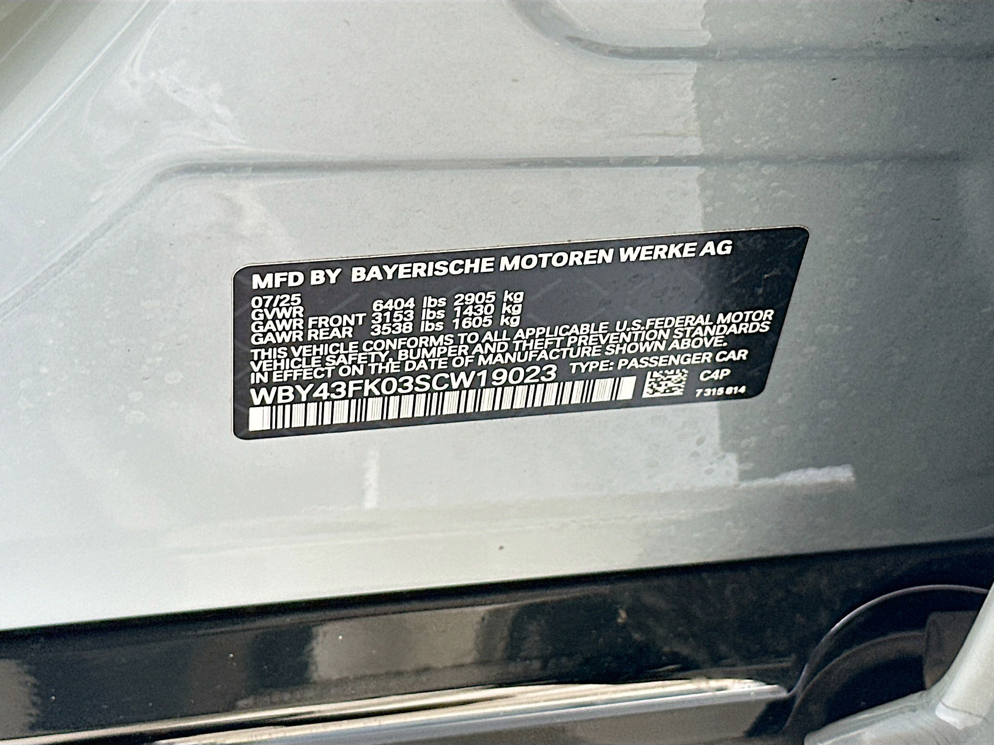 Used 2025 Brooklyn Grey Metallic BMW M60 image 30