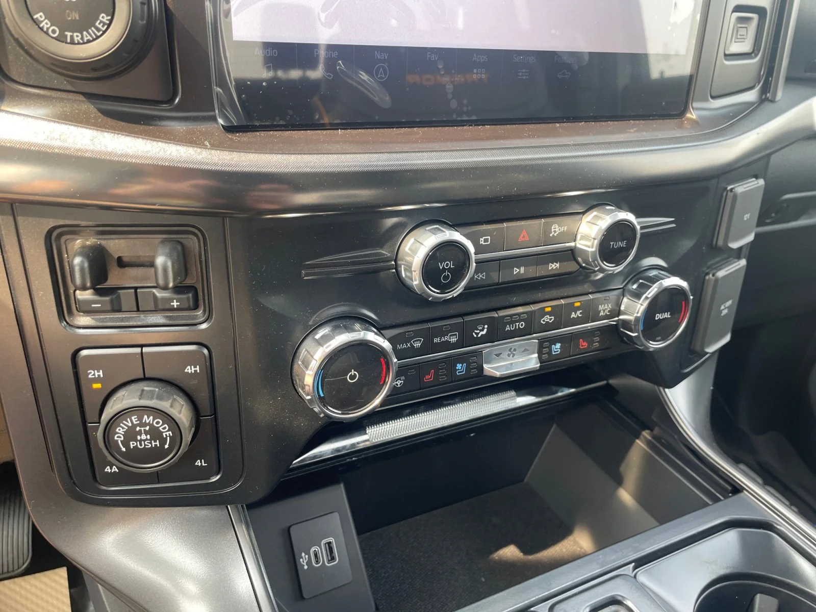 New 2026 Avalanche Ford Tremor image 23