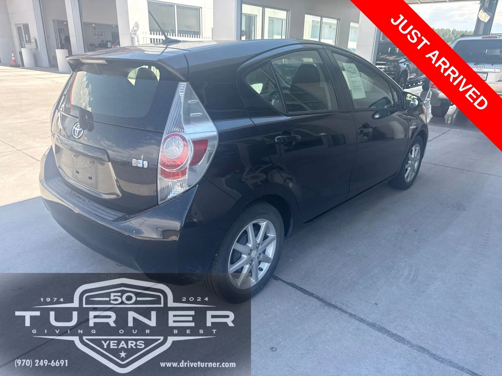 Used 2013 Black Toyota Three image 4