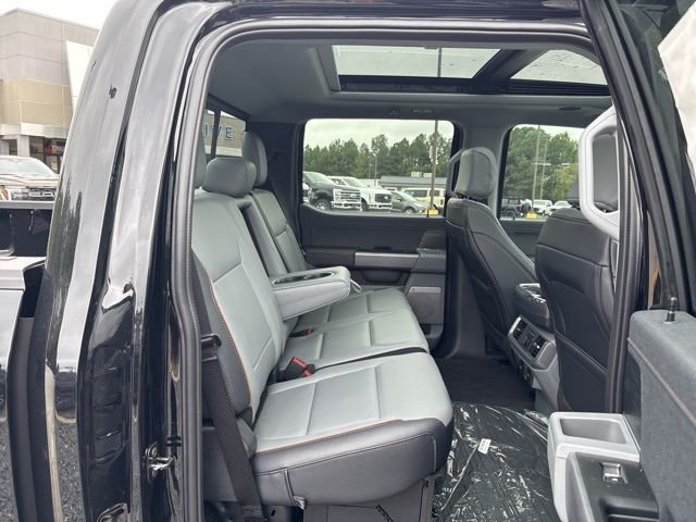 2025 Ford F-150 Lariat - Photo 27