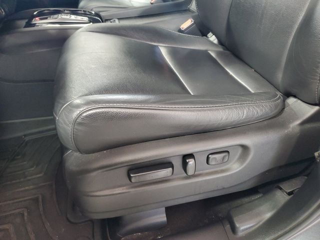 Used 2018 Gray Honda Touring image 13