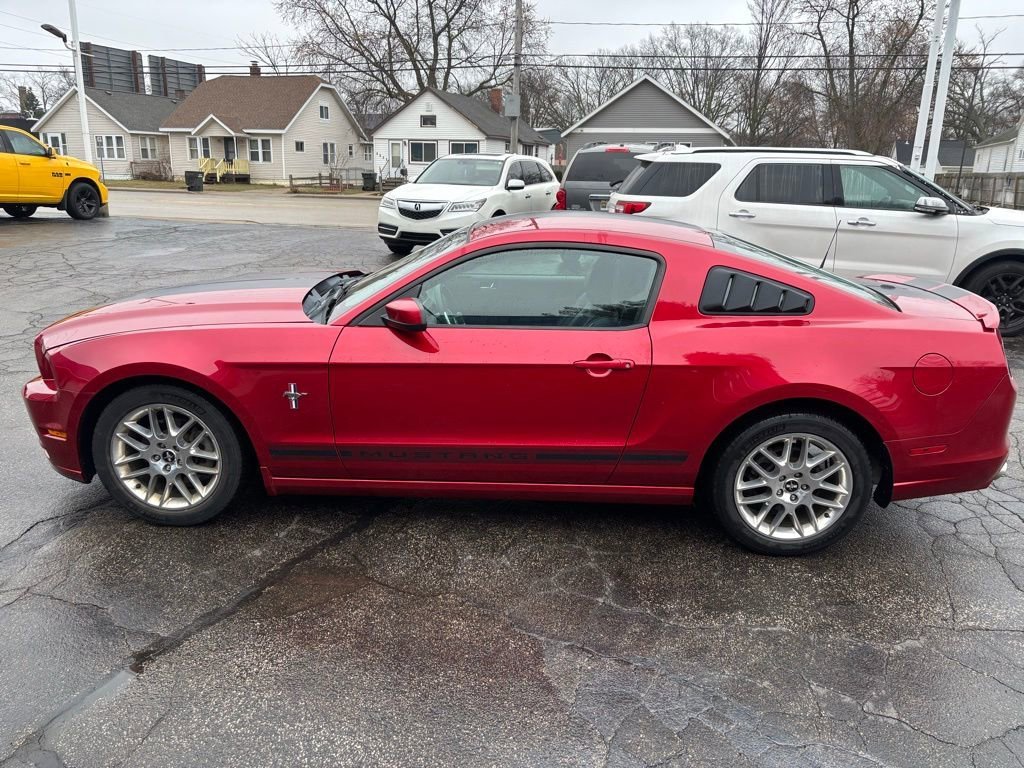 2013 Ford Mustang V6
