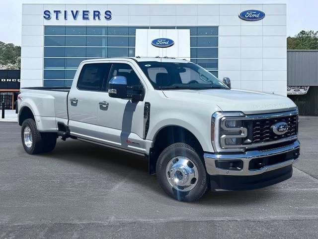 2026 Ford F-350 Lariat 4x4 Crew Cab 8' Box DRW's photo