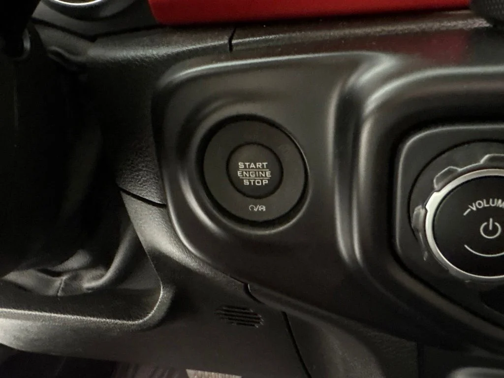 Used 2021 Black Jeep Unlimited Rubicon image 33