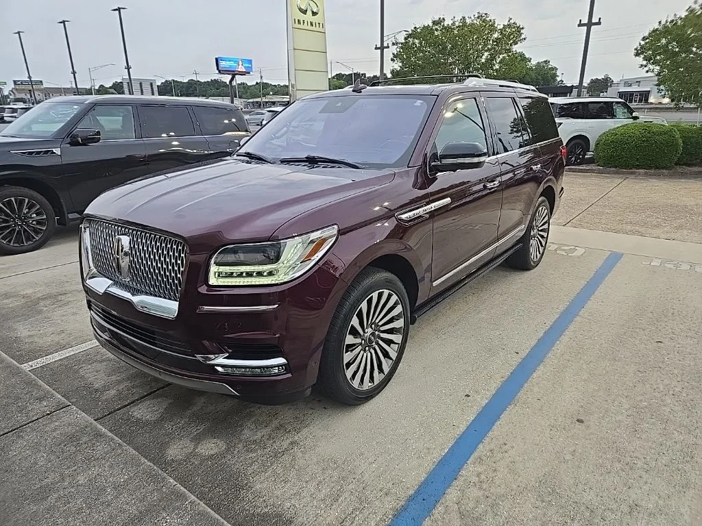 2019 Lincoln Navigator Reserve 4WD's photo