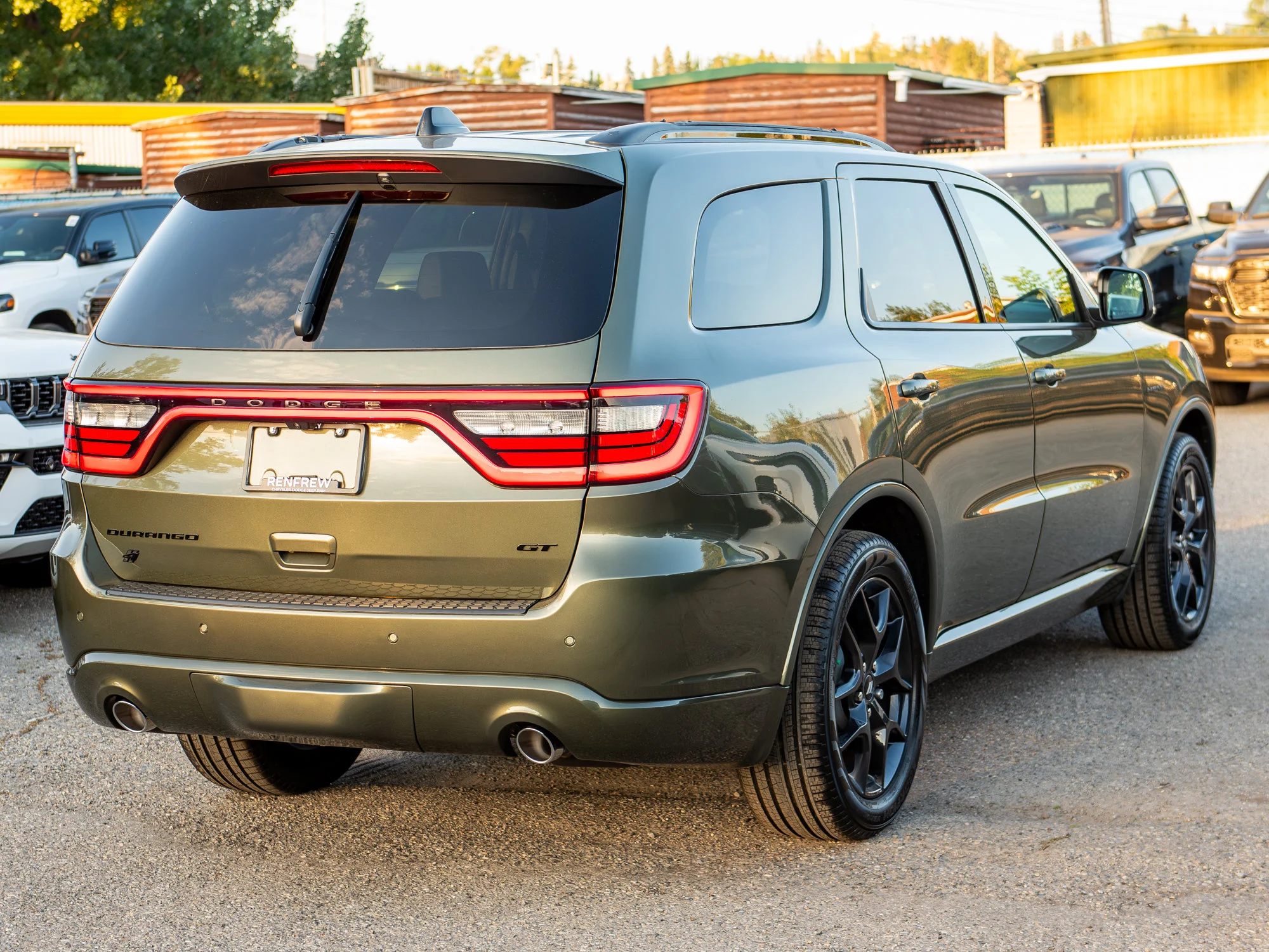 New 2026 Green Dodge GT HEMI V8 Plus* AWD, Sunroof, Remote Start, Ventilated/Heated Leather image 6