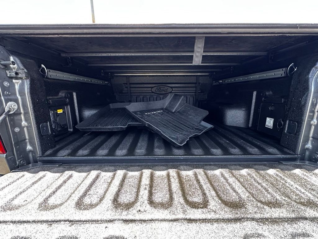 Used 2022 Gray Ford Lariat image 13