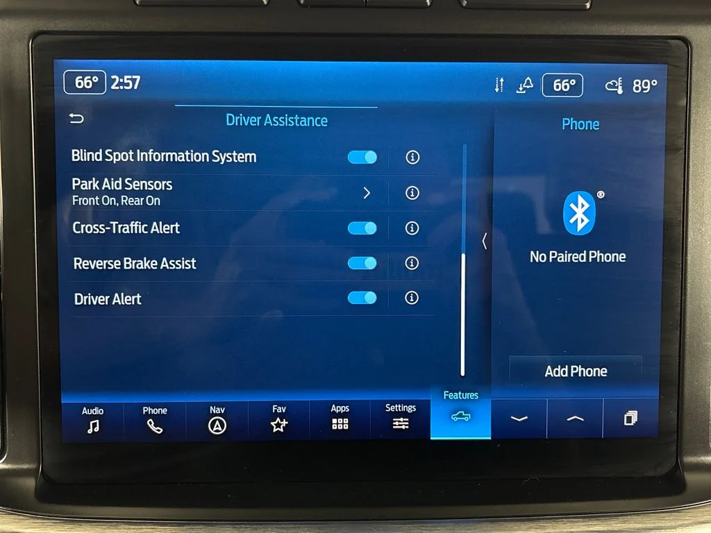 Certified Used 2023  Ford Lariat image 34