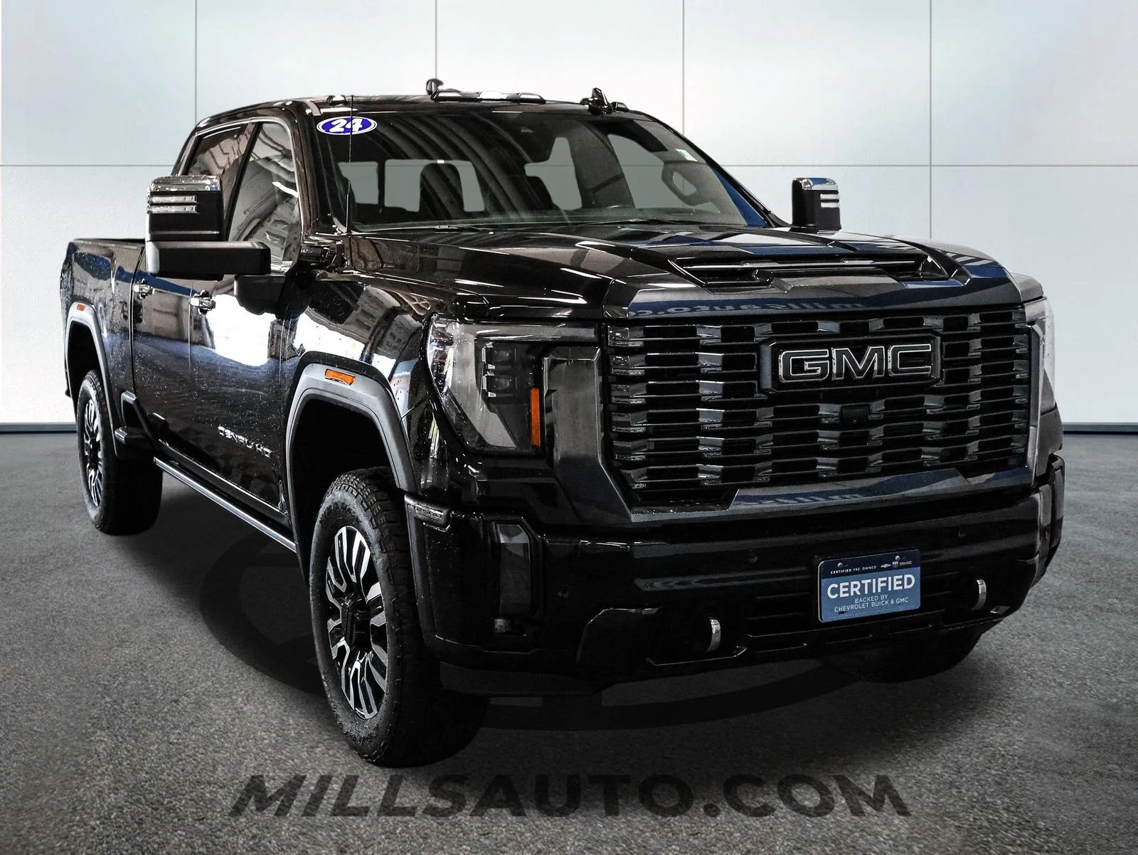Certified Used 2024  GMC Denali Ultimate image 11