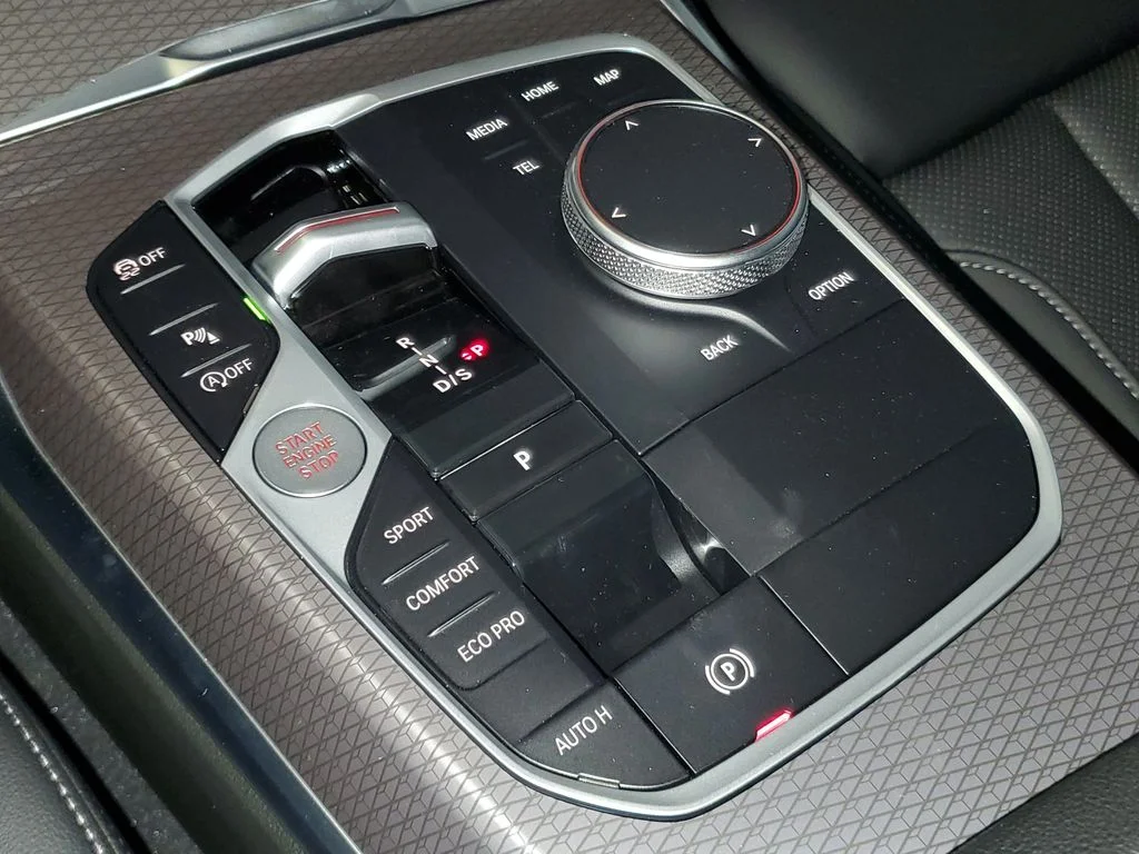 New 2026 Jet Black BMW 330i image 25