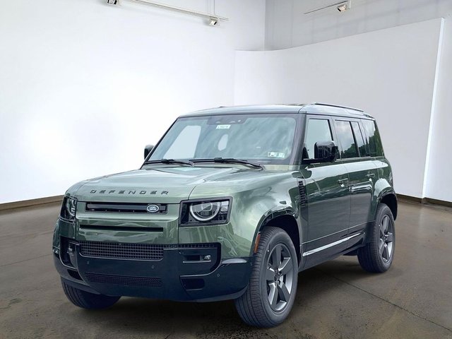 2026 Land Rover Defender 110 X-Dynamic SE