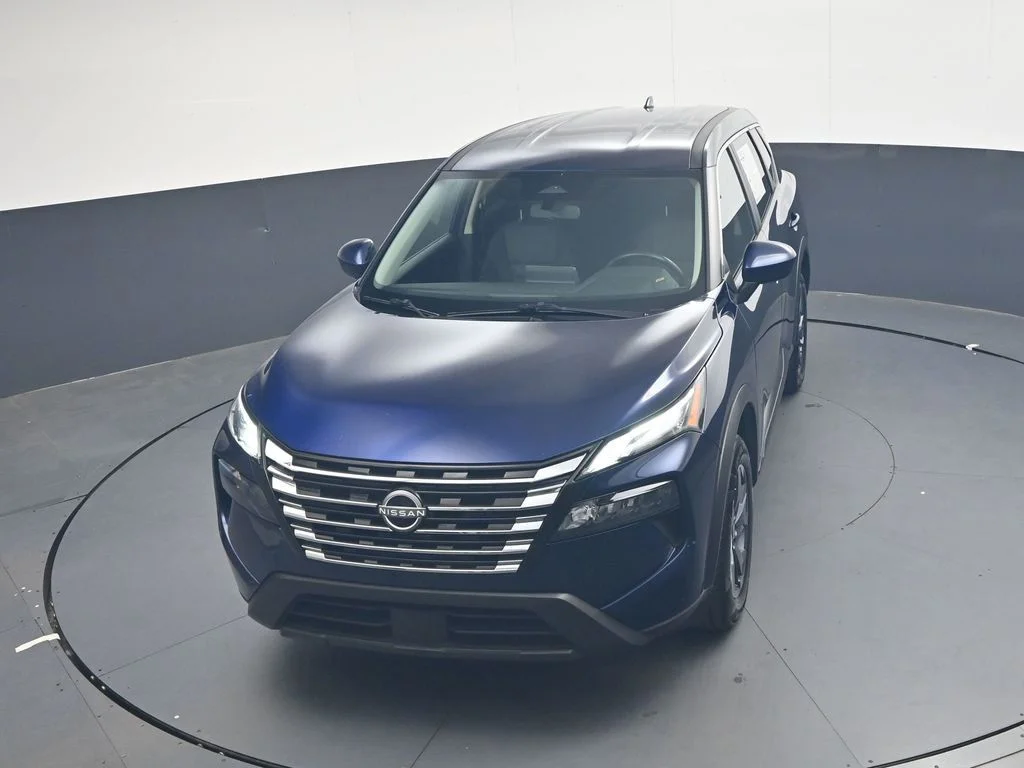 Used 2025 Blue Nissan SV image 38