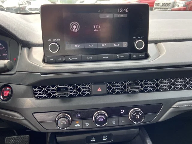 Used 2025 Gray Honda LX image 19