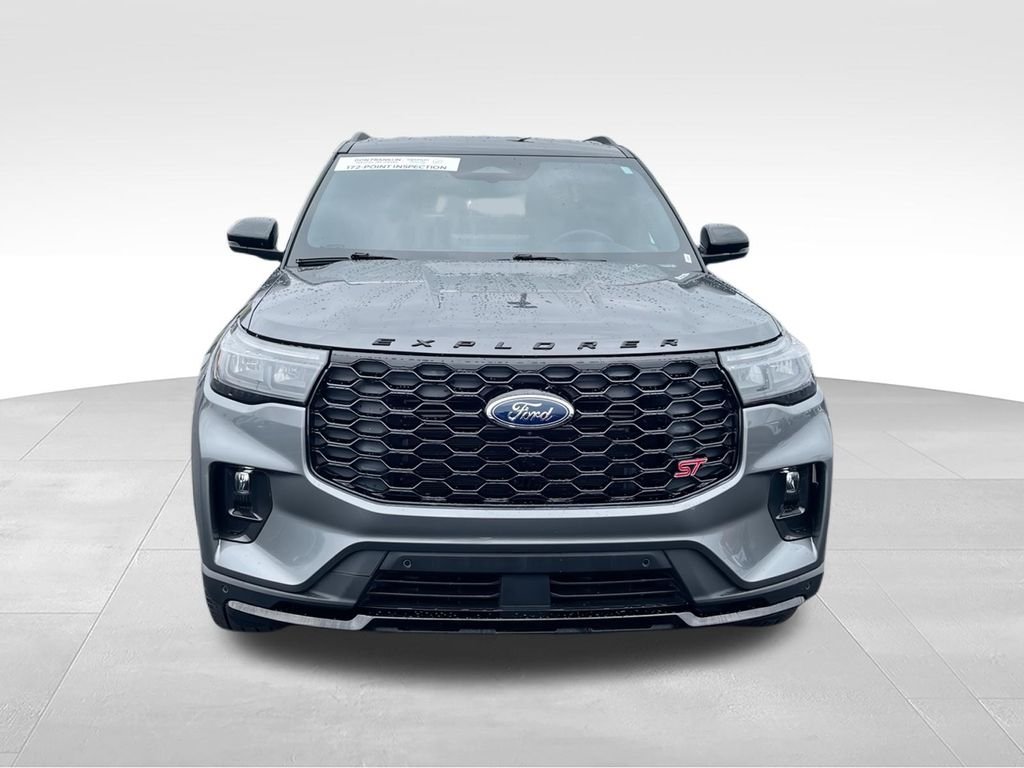 Used 2025 Gray Ford ST image 3