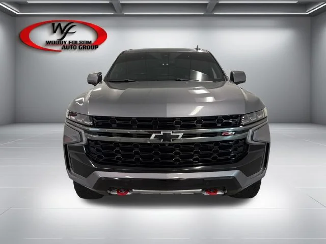Used 2021 Gray Chevrolet Z71 image 2