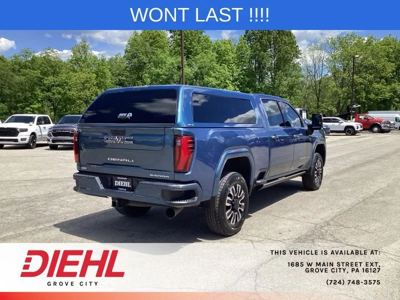 Used 2024 Blue GMC Denali Ultimate image 7