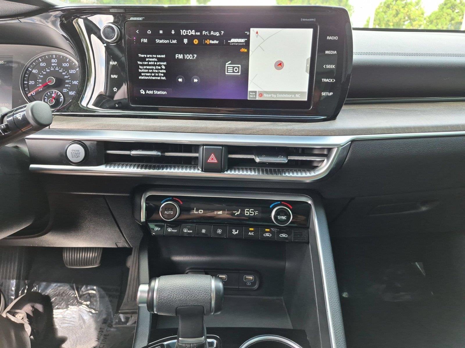 Used 2023 Glacial White Pearl Kia EX image 24