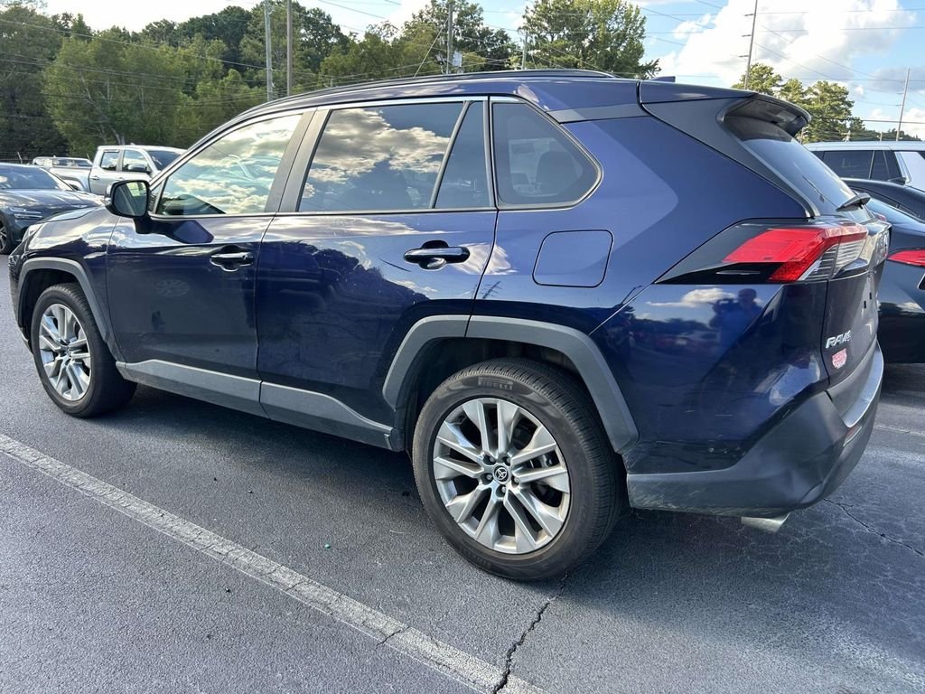 Certified Used 2021  Toyota XLE Premium image 2