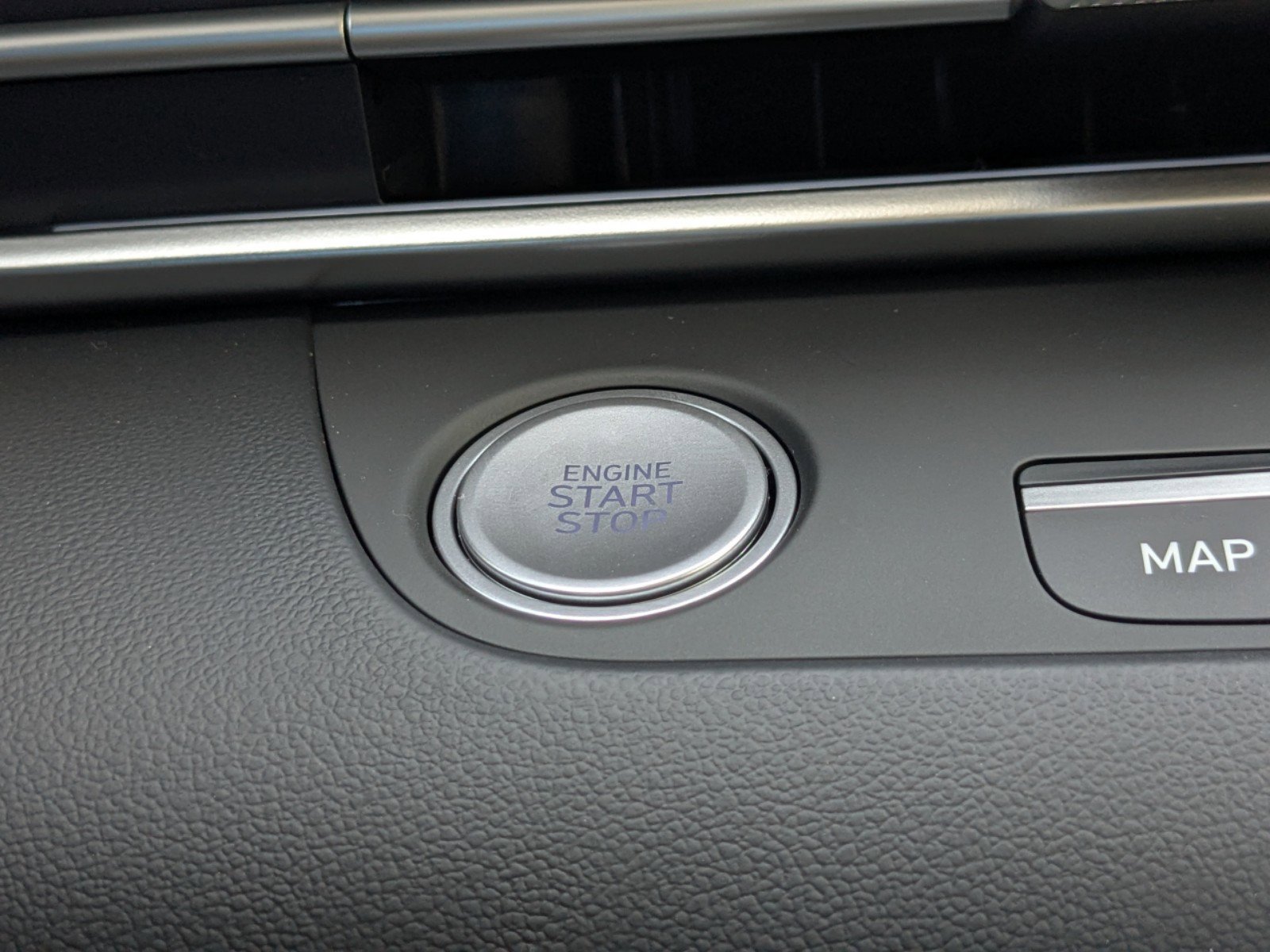 2025 Hyundai Elantra SEL - Photo 25